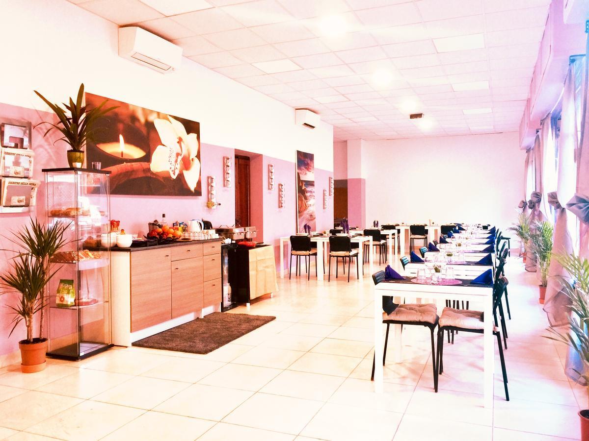 Rho Gloria 2 Hotel Екстериор снимка