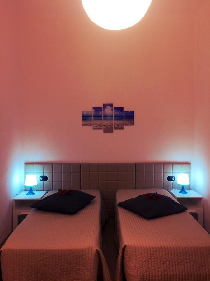 Rho Gloria 2 Hotel Екстериор снимка